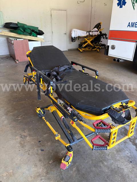 STRYKER, BARIATRIC STRETCHER MANUAL