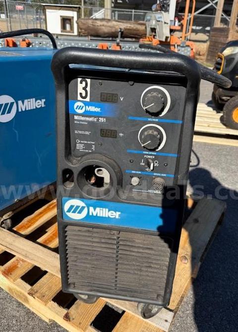 Millermatic 251 MIG Welder
