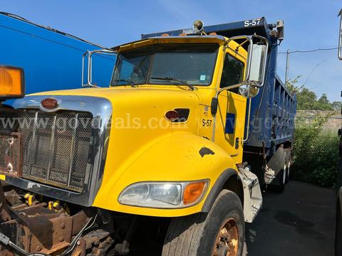 2005 Peterbilt 335