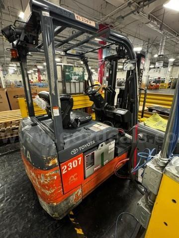 Toyota Forklift - 8FBE18U model