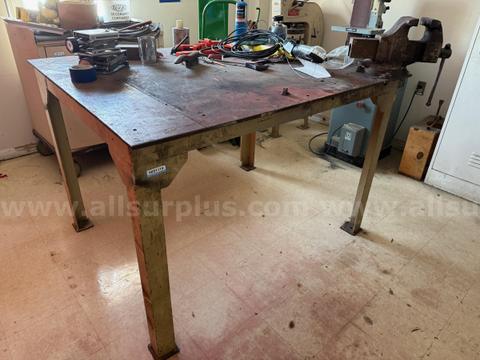 48 x 58 x 30 Welding Table w/ Vise