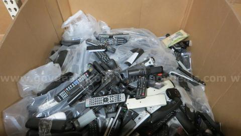 1 Pallet of 538 LBS Mixed Remote Controls