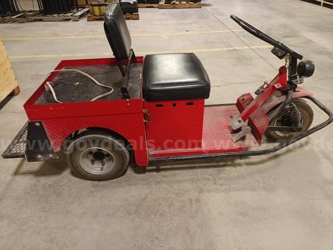 Taylor Dunn Tunnel 3 Wheel Electric Cart