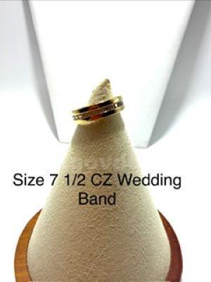 Beautiful, Size 7 1/2, CZ Unisex Wedding Band, 24k Real Gold Plated
