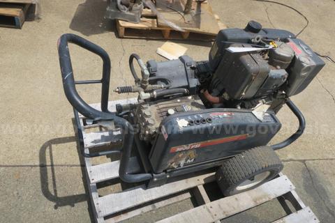 LOT OF (1) KOHLER MTM PRESSURE WASHER MODEL: 3-0203- UNTESTED!