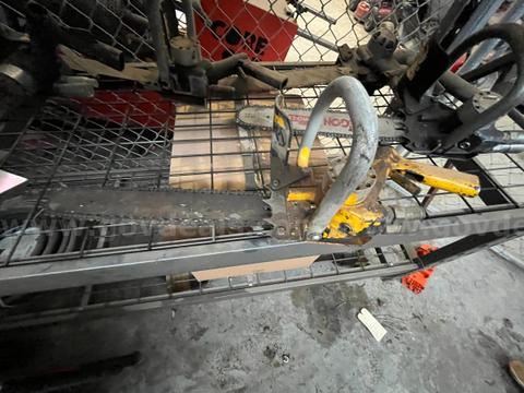 Various Hydraulic Chain Saws