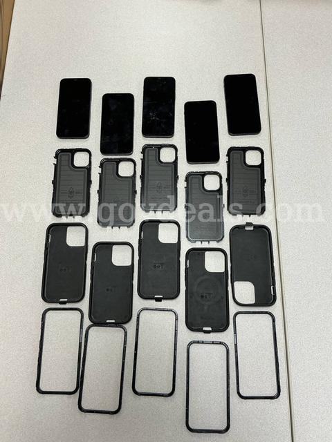 **Five (5) Unlocked Black Apple iPhone 12 (64gb)**
