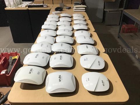 Lot 2- Wi-Fi access points, PN routers/firewalls and Cellular hotspot device - 206lbs