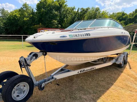 2006 Chaparral 236 ssi 24 foot boat Low Reserve