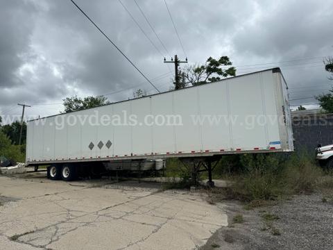 2007 Stoughton trailers