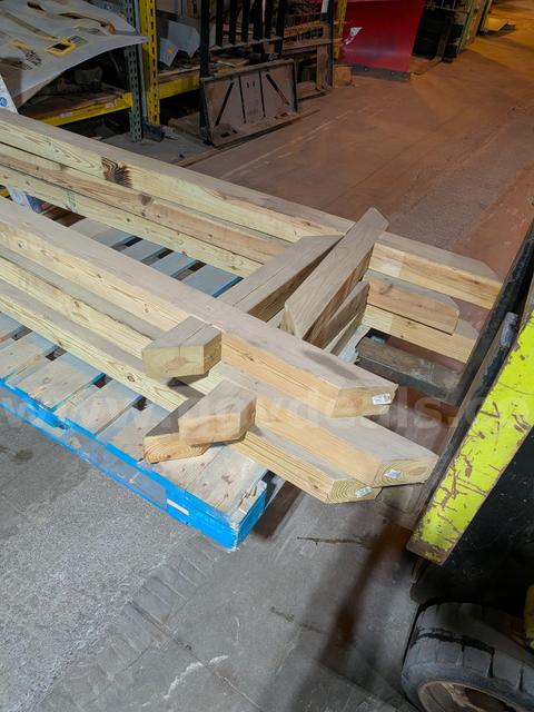 Lot of 6 mailbox Posts