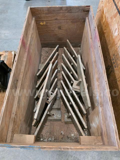 Lot of 6 Tooth, Out Rabble 10"x5"x6", Lot of 7 Scraper Tooth, Sweep Tooth 6"x5" Base