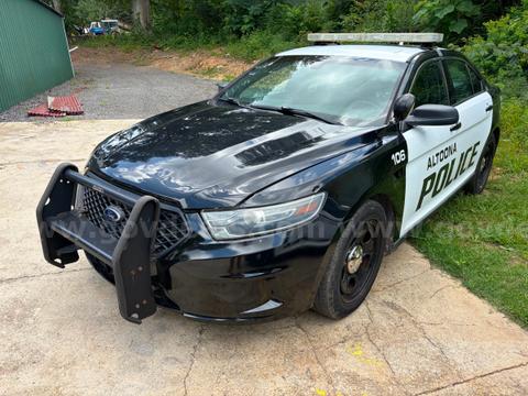 2015 Ford Taurus Police Interceptor - Lights and Sirens Disabled
