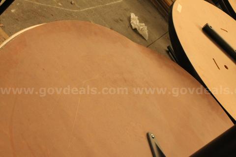 lot of 6 tables