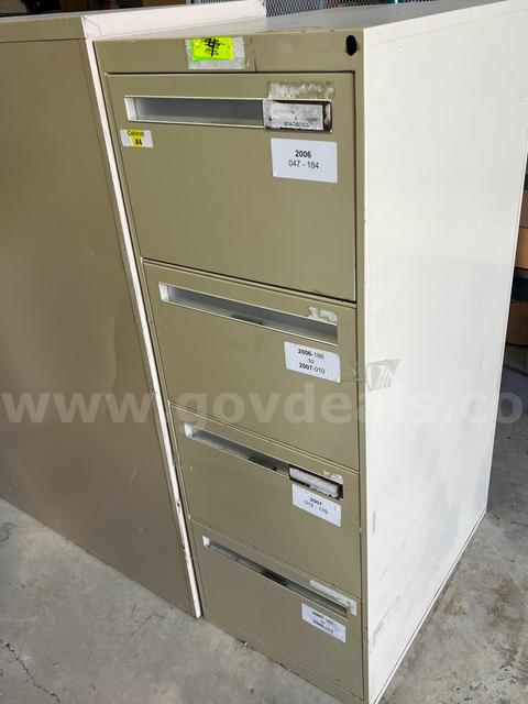 Filling cabinets-various