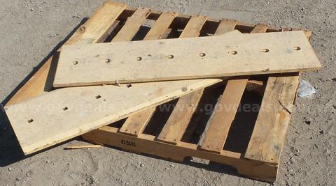 Bucket Cutting Blades