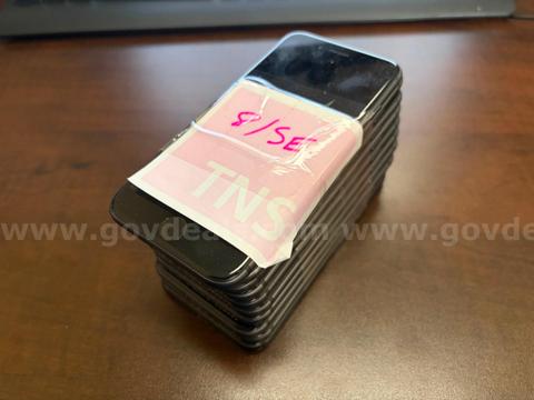 10 x iPhone 8 SE Black