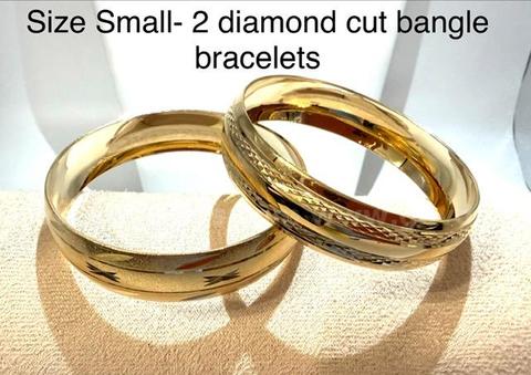 (2) Beautiful, Size Small, 1/4 Inch, Diamond Cut Bangle Bracelets, Real 24k Gold Filled