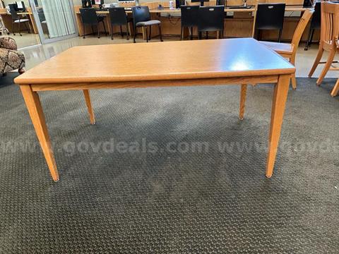 Wooden Table 5x3     29" tall Worden Table