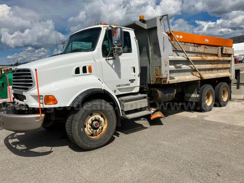 2008 Sterling LT9500 Dump Truck/Sander - Mercedes-Benz MBE 4000 Diesel Engine