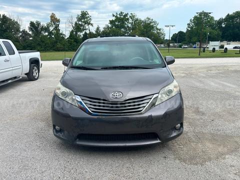 2014 Toyota Sienna