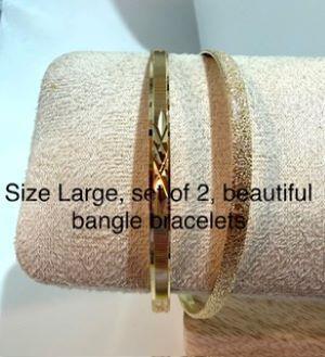 Gorgeous, Set of Two, Size Large, Diamond Cut Bangle Bracelets, Real 24k Gold Plated