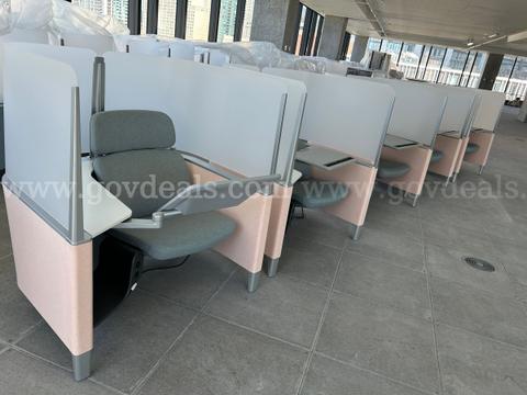 Brody 488 Series - Privacy Lounge with power - Lot of 5
