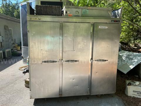 Beverage Air 3 door freezer / on wheels - with shelves