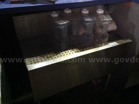 Glas-Tender Mdl DBA-36 Glass drying area