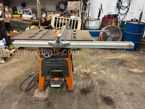 10 Inch RIDGID Cast Iron Table Saw