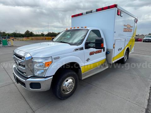 2016 Ford F-350 SUPER DUTY XLT DRW 4WD AMBULANCE