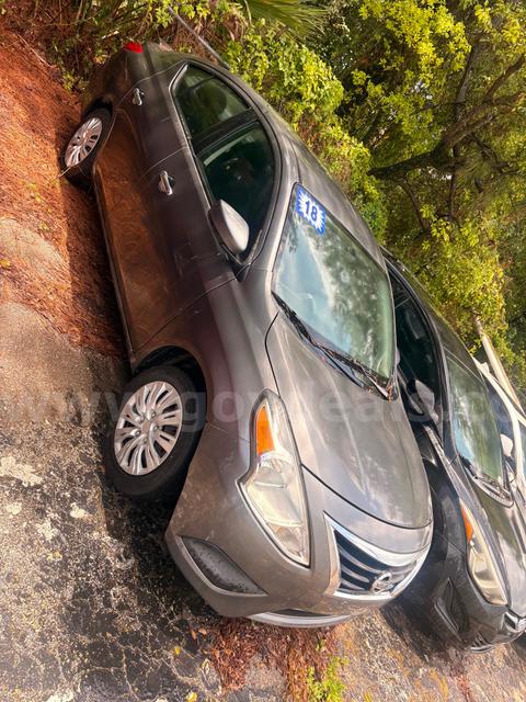 2018 Nissan Versa 1.6 SV Sedan