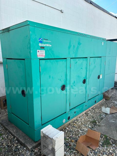Cummins GGHH-5701579 Commercial Standby Generator - ULTRA LOW HOURS