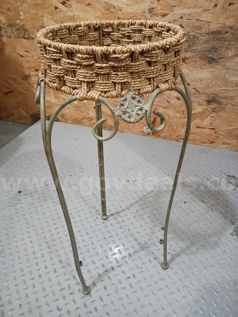 26" Tall Plant Stand