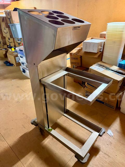 Cafeteria tray holder with 8 silverware holder compartment