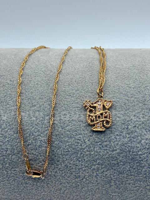 Gorgeous, Ladies, 20” Whisper Necklace W/ #1 MOM CZ Pendant, Real 24k Gold Filled,