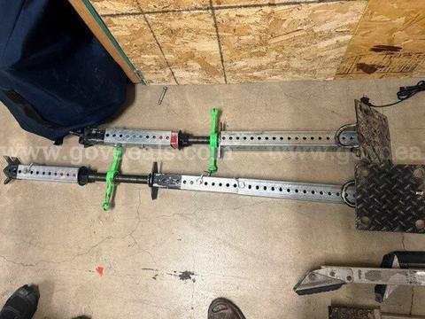 2 RESQ Tech Stabilizer Struts