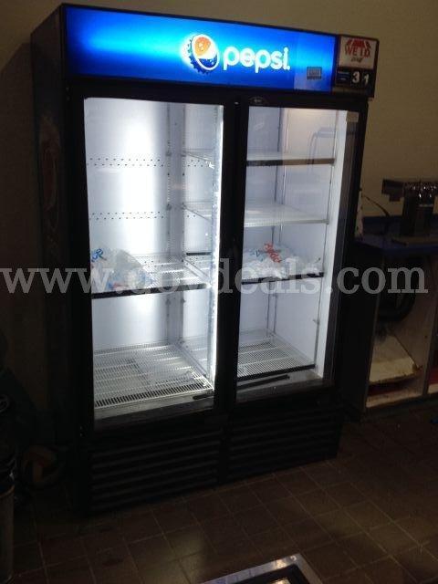 QBD Cooling Systems Mdl CD47HB 2dr Reach-In beverage cooler