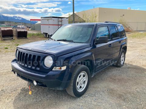 Blue 2014 Jeep Patriot 4WD 4-DR, 2.4L L4 DOHC 16V