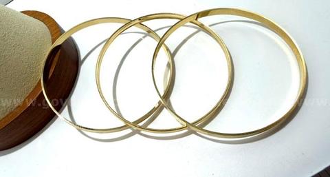 Gorgeous, Set of (3), Size Small, Real 24k Gold Filled, Diamond Cut Bangle Bracelets
