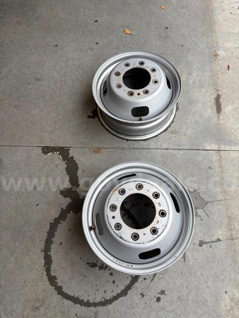 (Used) 2016 F-350 Dually Rims