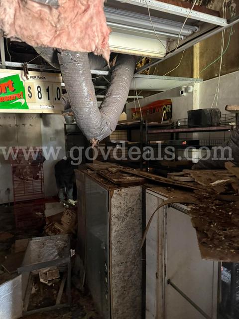 Commercial Properties Address	1901 Ridge Ave East Saint Louis, IL 62205 United States County	St. Clair Lot Size	0.11 Pro
