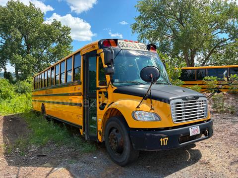 2015 Freightliner B2 Bus Chassis
