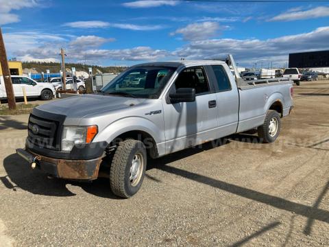 2010 Ford F-150 XL 4WD SuperCab 8-ft. Bed PICKUP 4-DR, 5.4L V8 SOHC 24V FFV