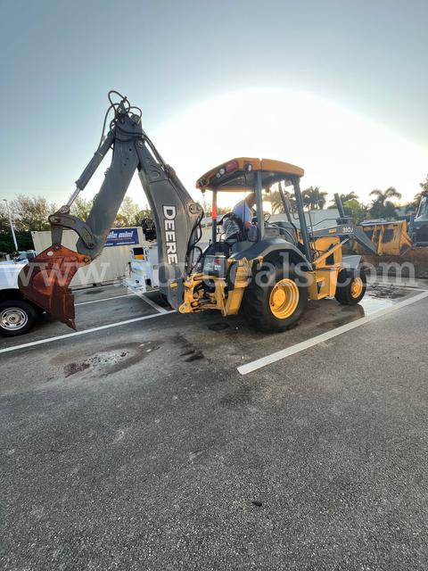 2007 John Deere 310J Backhoe