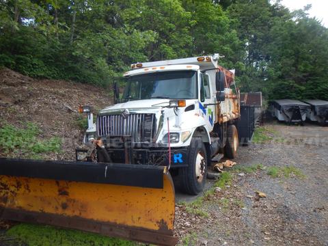2004 International 7400