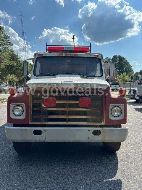 1986 International S1654 with reading body model 132PR