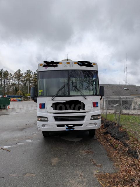 2005 Workhorse W22 - RV