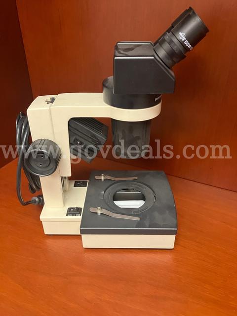 Swift Optical Instruments Microscope SHIPPING AVAILABLE