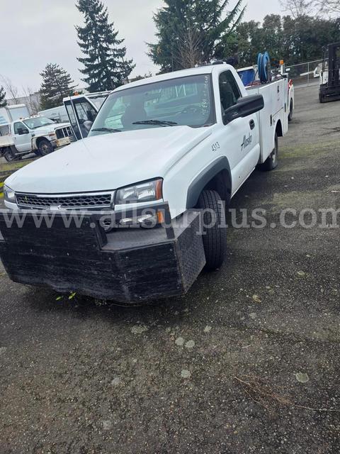 2005 Chevrolet Silverado 2500HD LS Long Bed 2WD